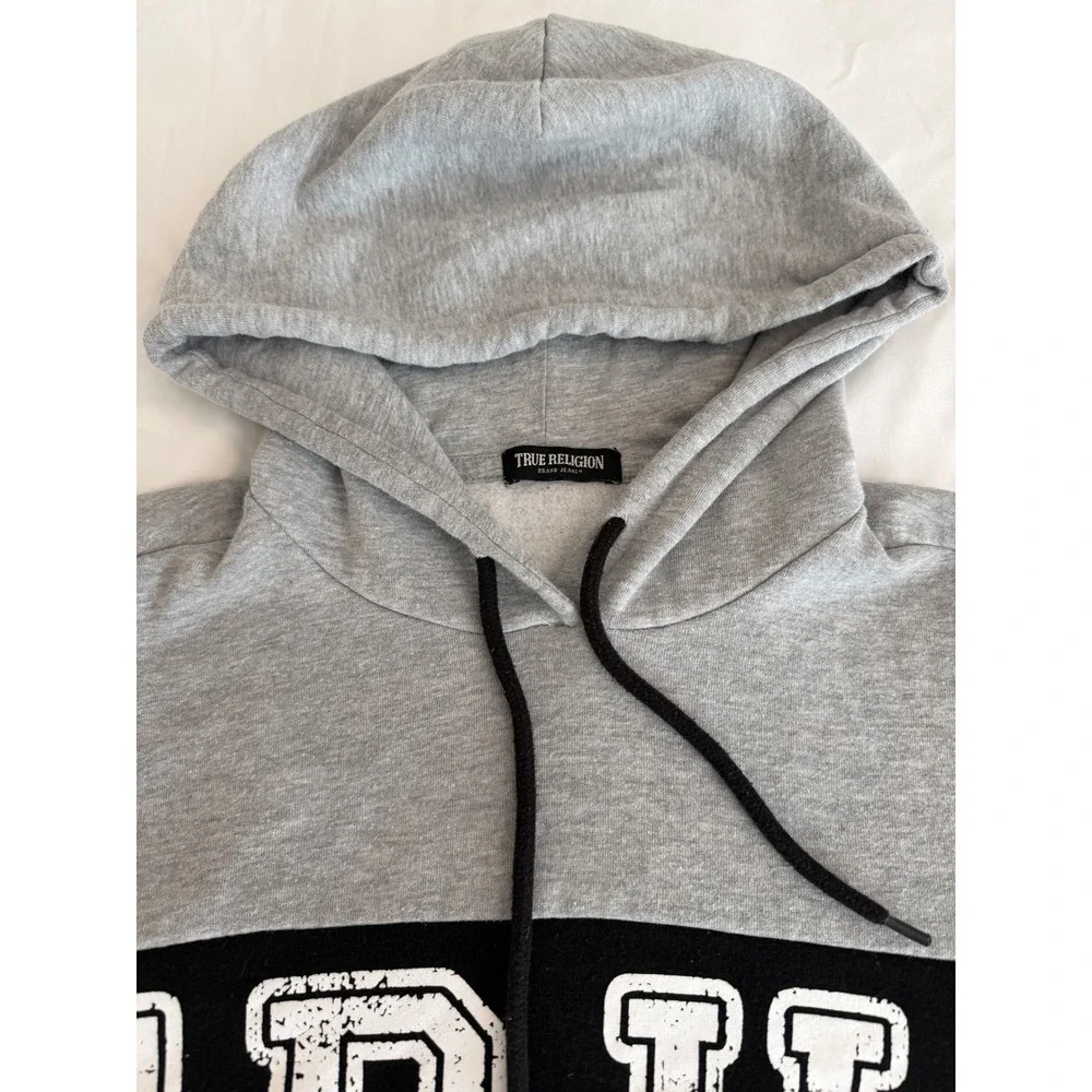 True Religion Mens Heather Gray Logo Pullover Hoodie Sweatshirt Distressed Print